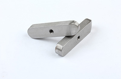 不銹鋼2CR13 兩頭圓按圖定制打孔平鍵、鍵銷